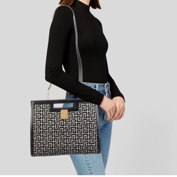 Balmain beautiful bag from Neiman Marcus nwt - Picture 10 of 12